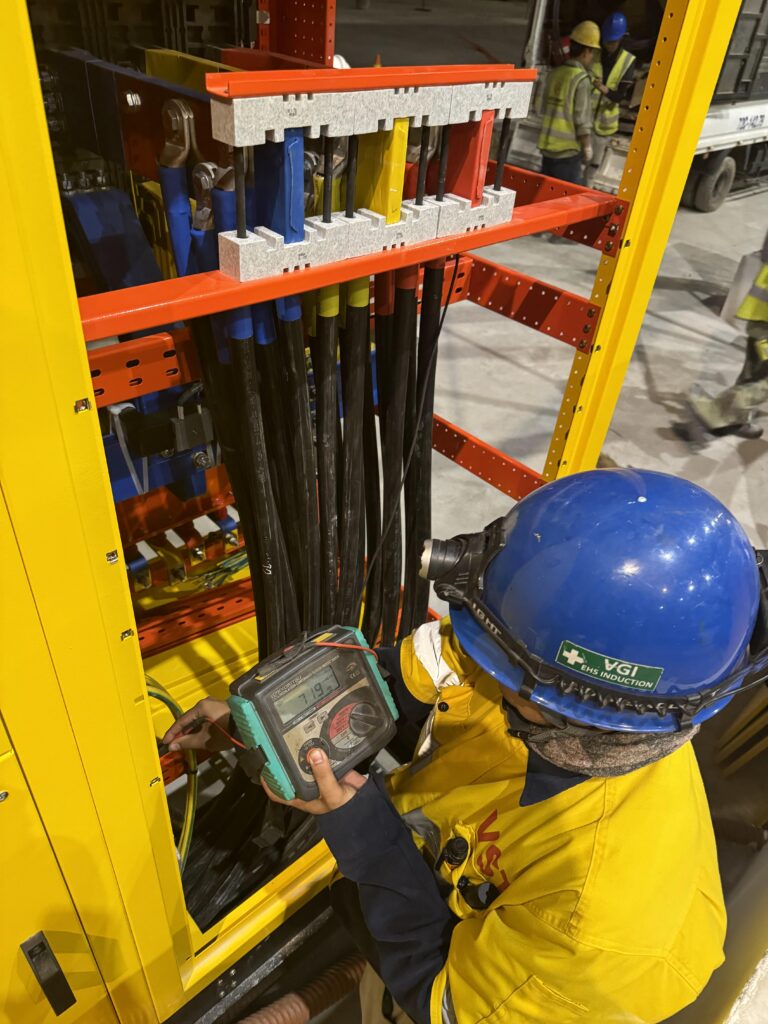 CÔNG TY TNHH XÂY LẮP ĐIỆN VÀ CƠ KHÍ VST