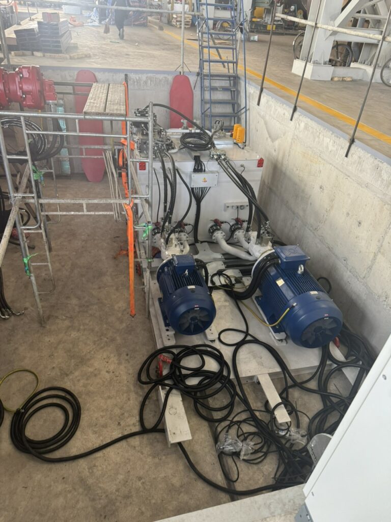 CÔNG TY TNHH XÂY LẮP ĐIỆN VÀ CƠ KHÍ VST